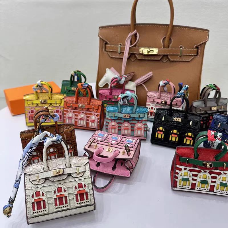 Cute Jewelry Pure Leather Headphone Bag